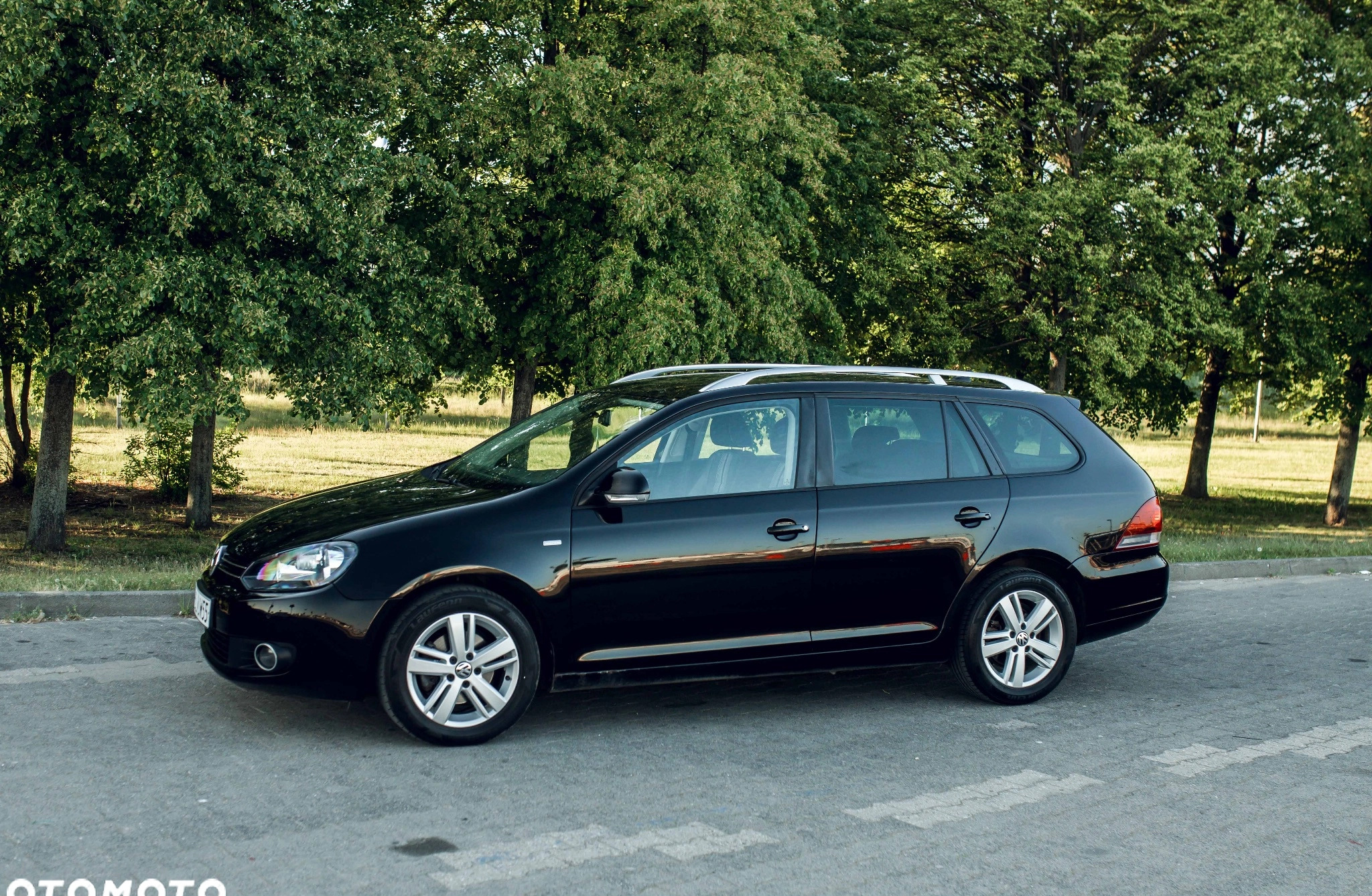 Volkswagen Golf cena 25900 przebieg: 198720, rok produkcji 2013 z Poznań małe 742